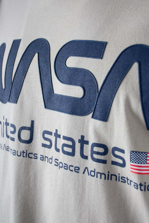 Card slide image -  CAMISETA DE LA NASA REGULAR FIT PARA HOMBRE