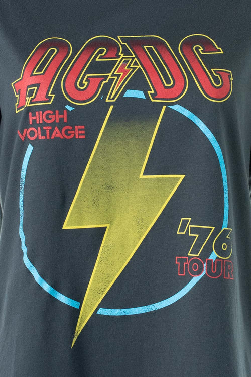 CAMISETA DE AC/DC REGULAR FIT PARA MUJER