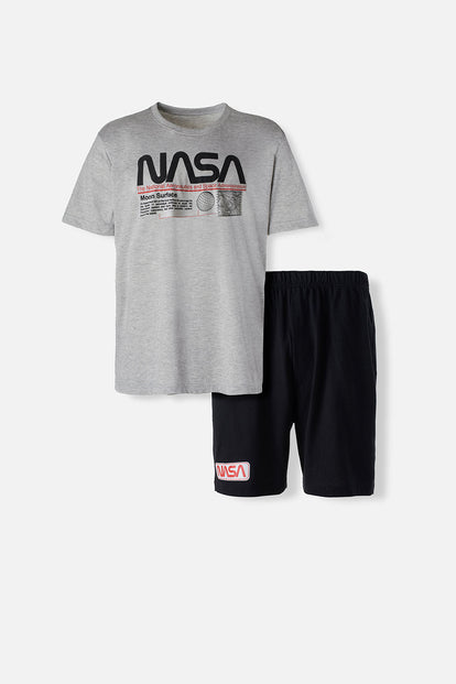 PIJAMA DE LA NASA GRIS Y NEGRA CON PANTALÓN CORTO PARA HOMBRE