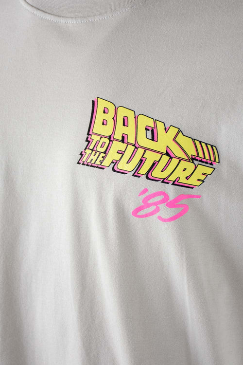 Card slide image -  CAMISETA DE BACK TO THE FUTURE FRANCHISE MANGA CORTA GRIS CLARO GÉNERO NEUTRO