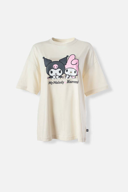  CAMISETA DE MY MELODY & KUROMI RELAX FIT PARA MUJER
