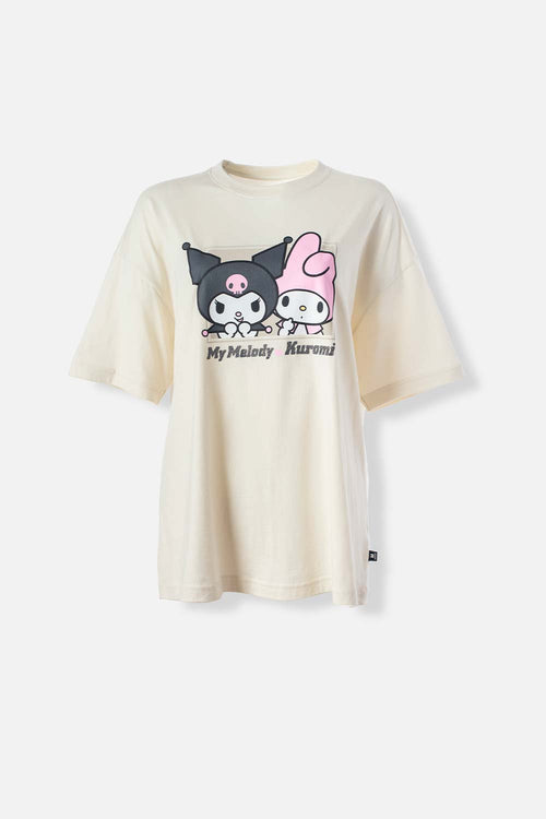 Card slide image -  CAMISETA DE MY MELODY & KUROMI MARFIL OSCURO MANGA CORTA PARA MUJER
