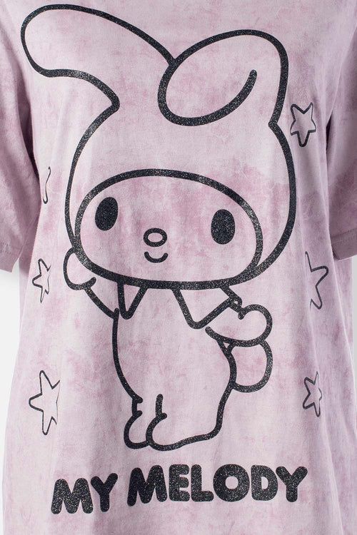 Card slide image -  CAMISETA DE CAMISETA DE MY MELODY & KUROMI LILA GRISÁCEA PARA MUJER MANGA CORTA BLANCA PARA HOMBRE