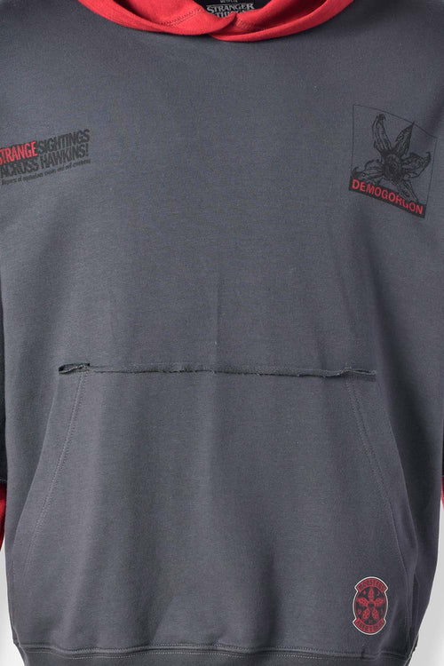 BUZO DE STRANGER THINGS CON CAPUCHA PARA HOMBRE