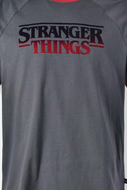  CAMISETA DE STRANGER THINGS REGULAR FIT PARA HOMBRE