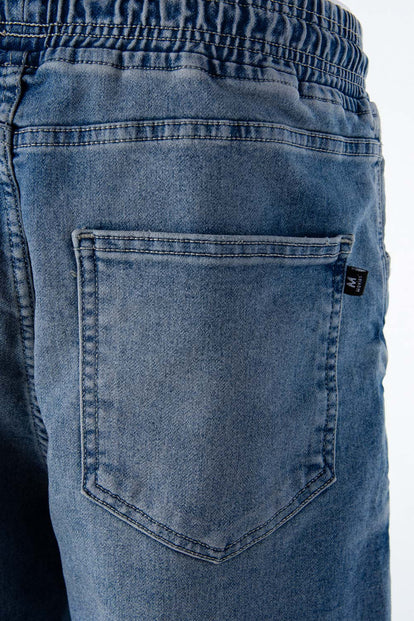 BERMUDA DE MOVIES AZUL TONO MEDIO CON CORDÓN PARA HOMBRE