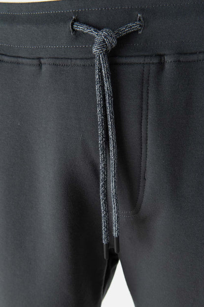 BERMUDA DE MOVIES CON BOLSILLOS GRIS GRAFITO PARA HOMBRE