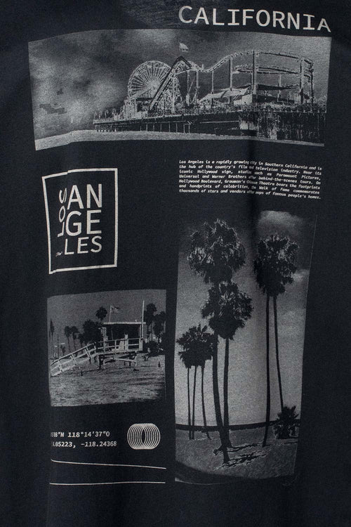 Card slide image -  CAMISETA DE MOVIES NEGRA ESTAMPADA EN ESPALDA PARA HOMBRE