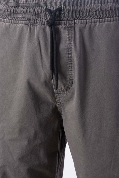 JOGGER DE MOVIES CON BOLSILLOS NEGRO PARA HOMBRE