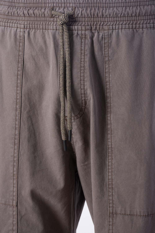 JOGGER DE MOVIES CON CORDÓN CAFÉ PARA HOMBRE