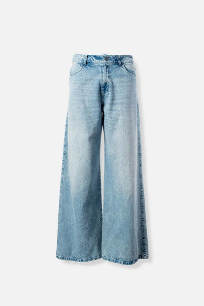 JEAN DE MOVIES DENIM CON BOTA ANCHA PARA MUJER