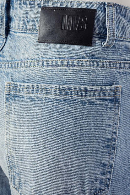 JEAN DE MOVIES DENIM CON BOTA ANCHA PARA MUJER