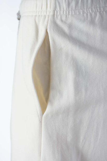 SHORT DE MOVIES CON CINTURA AJUSTABLE PARA MUJER