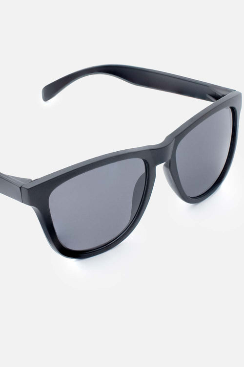 Card slide image -  GAFAS DE SOL DE MOVIES MARCO NEGRO GÉNERO NEUTRO