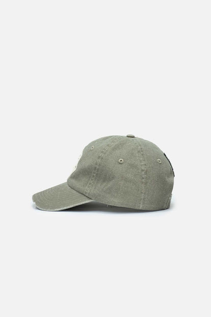 GORRA CURVA DE MOVIES GÉNERO NEUTRO